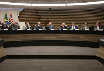 AIAB PARTICIPA DE REUNIÃO NA FIESP COM EX-PRESIDENTE MICHEL TEMER E MINISTRO DA DEFESA SOBRE A PEC DA PREVISIBILIDADE